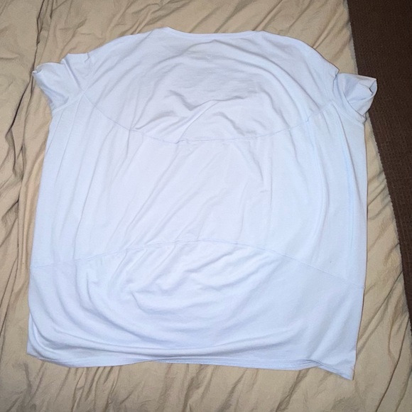 Lululemon Back In Action Short Sleeve - Picture 3 of 3